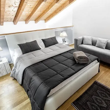 Stella Marina 4 *